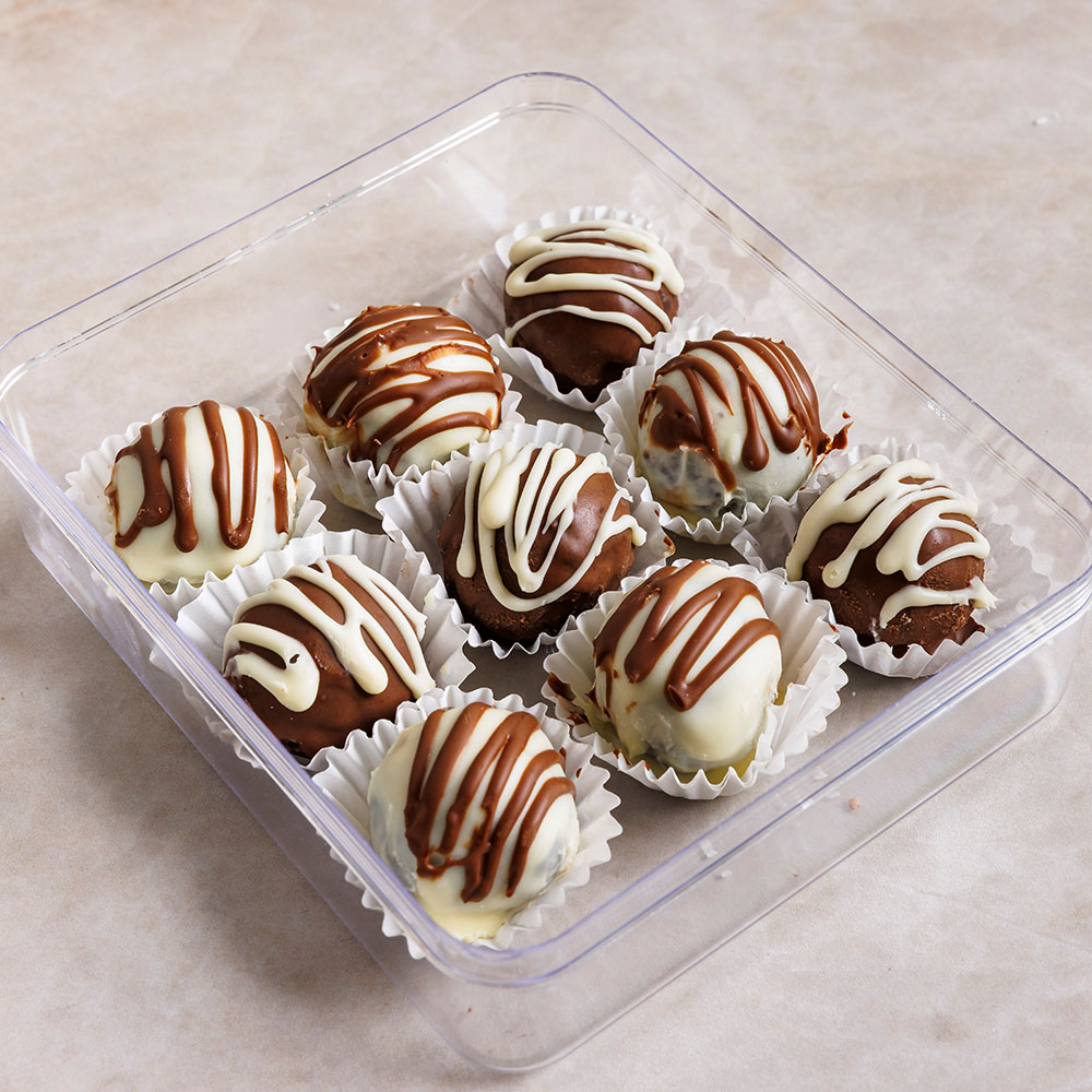 מארז 9 כדורי שוקולד עם ציפויים שונים